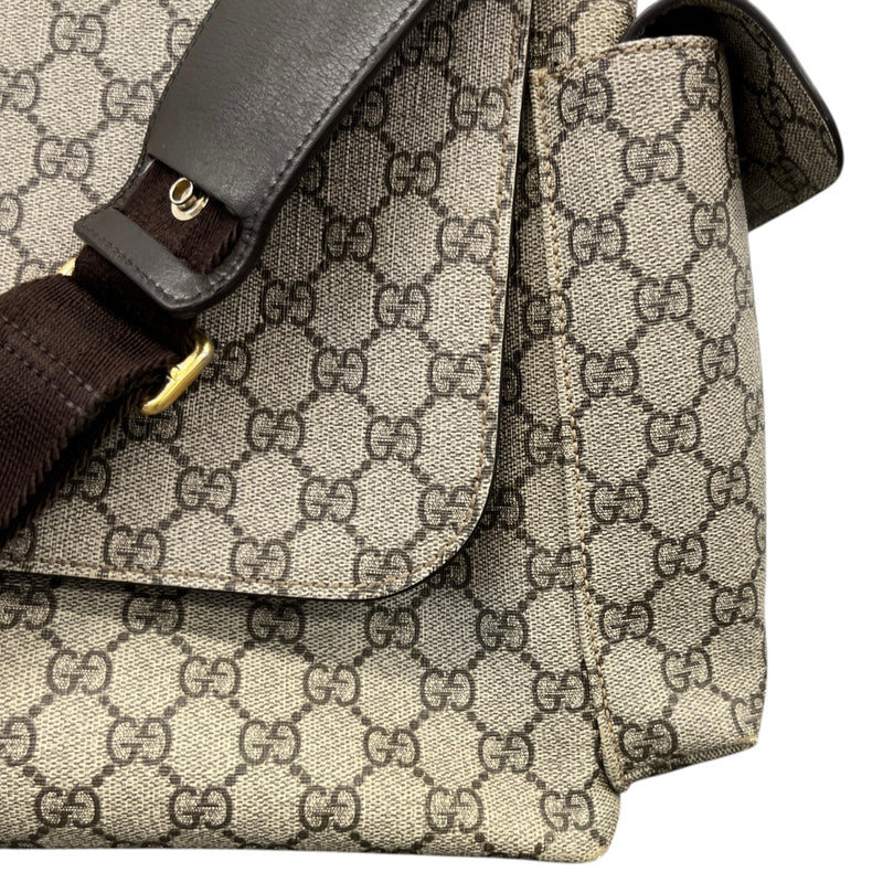 Men's GG Supreme Changing Baby Travel Bag Beige