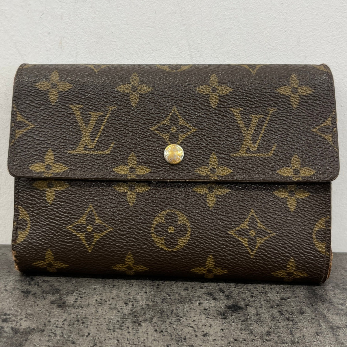 Women's Monogram Porte Trésor Éui Papiers Purse Brown - Photo 12