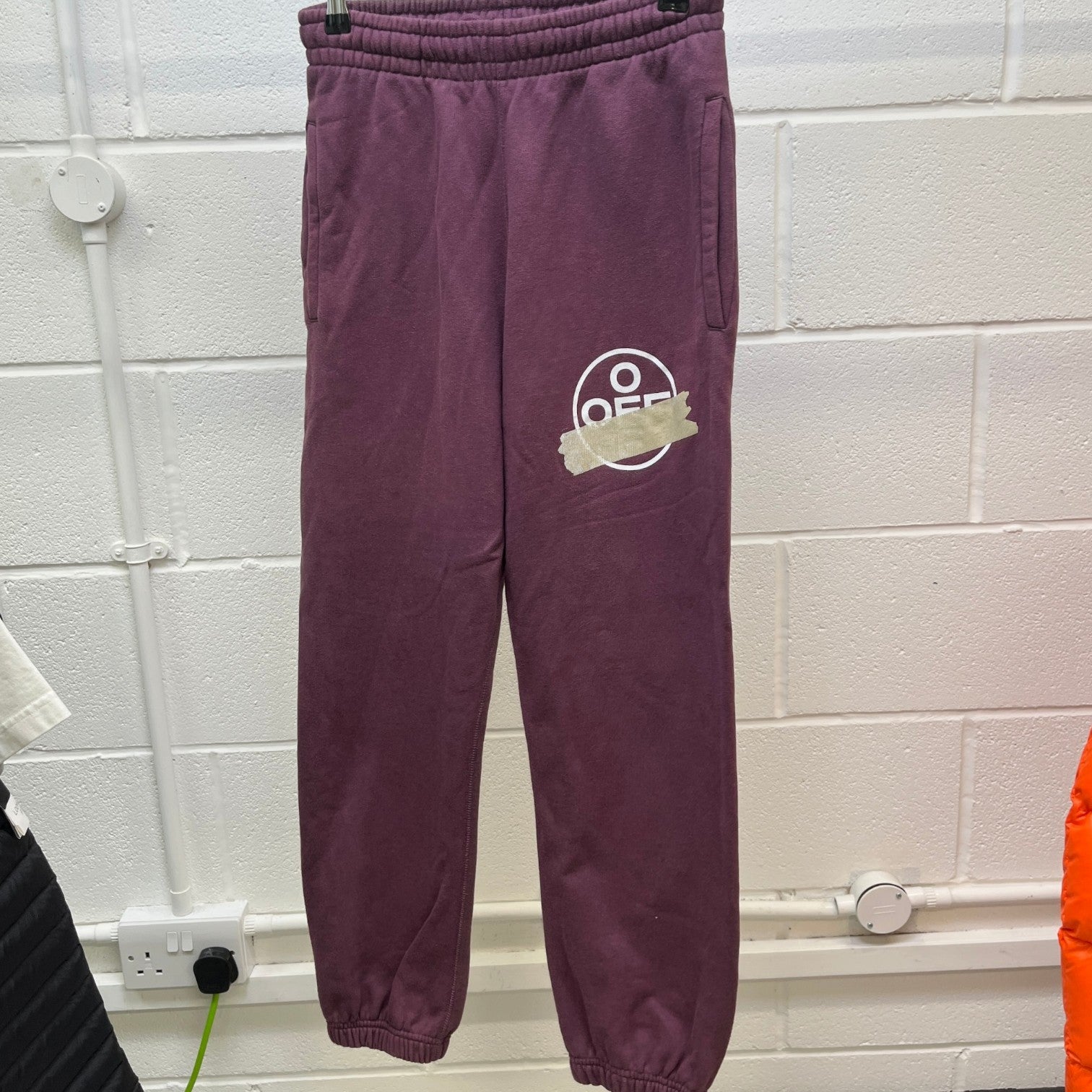 Men's Tape Diag Joggers Burgundy Size XS - Photo 8