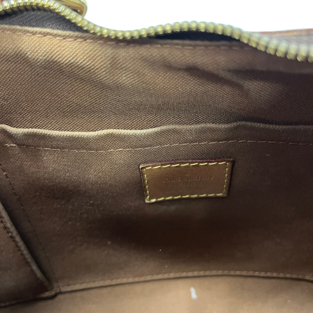 Women's Monogram Thames GM Handbag Brown - Photo 10