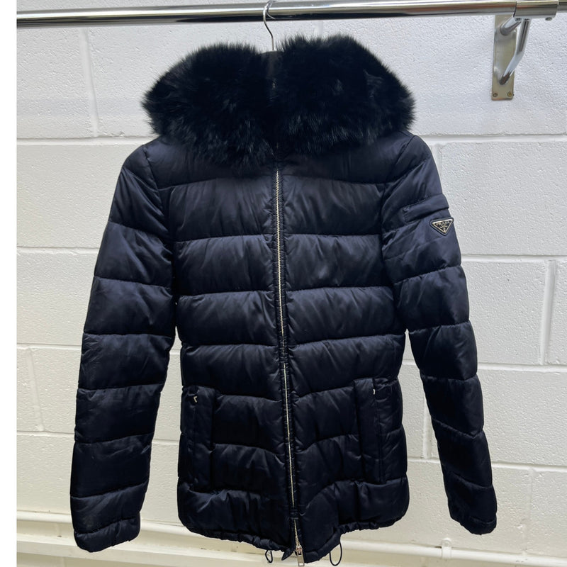 Women's Plaque Logo Down Jacket Navy Size IT 40 / UK 8