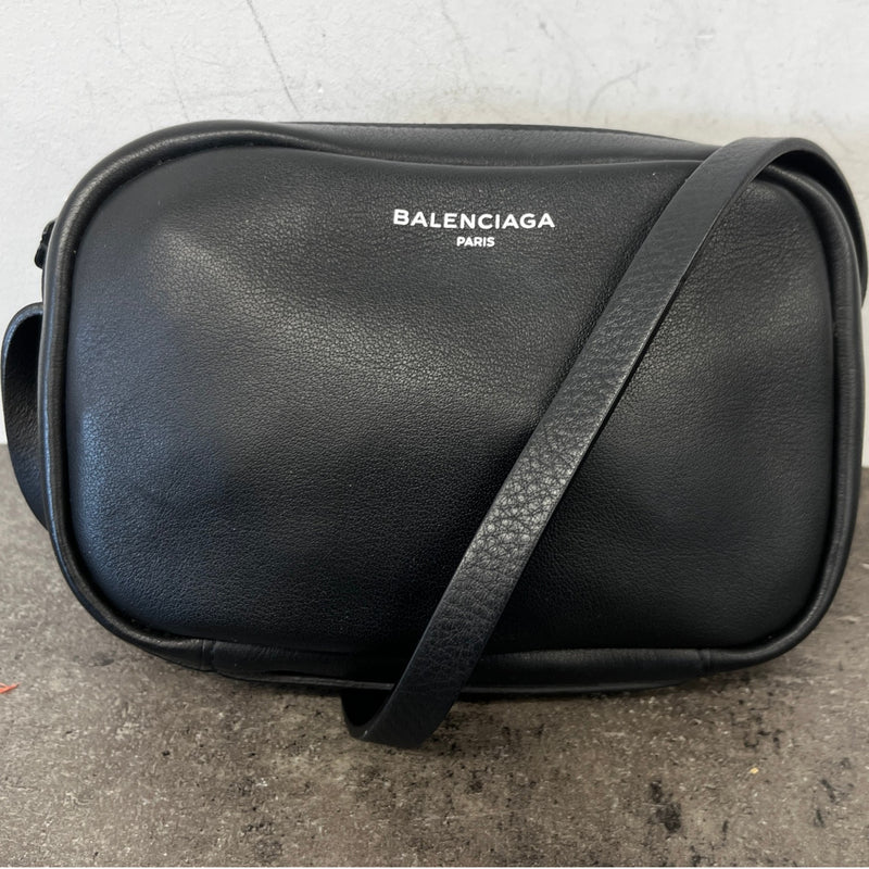Women's Everyday Xs Camera Bag Black