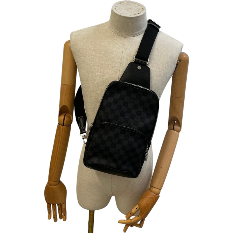 Men's Damier Graphite Avenue Slingbag Bag Black