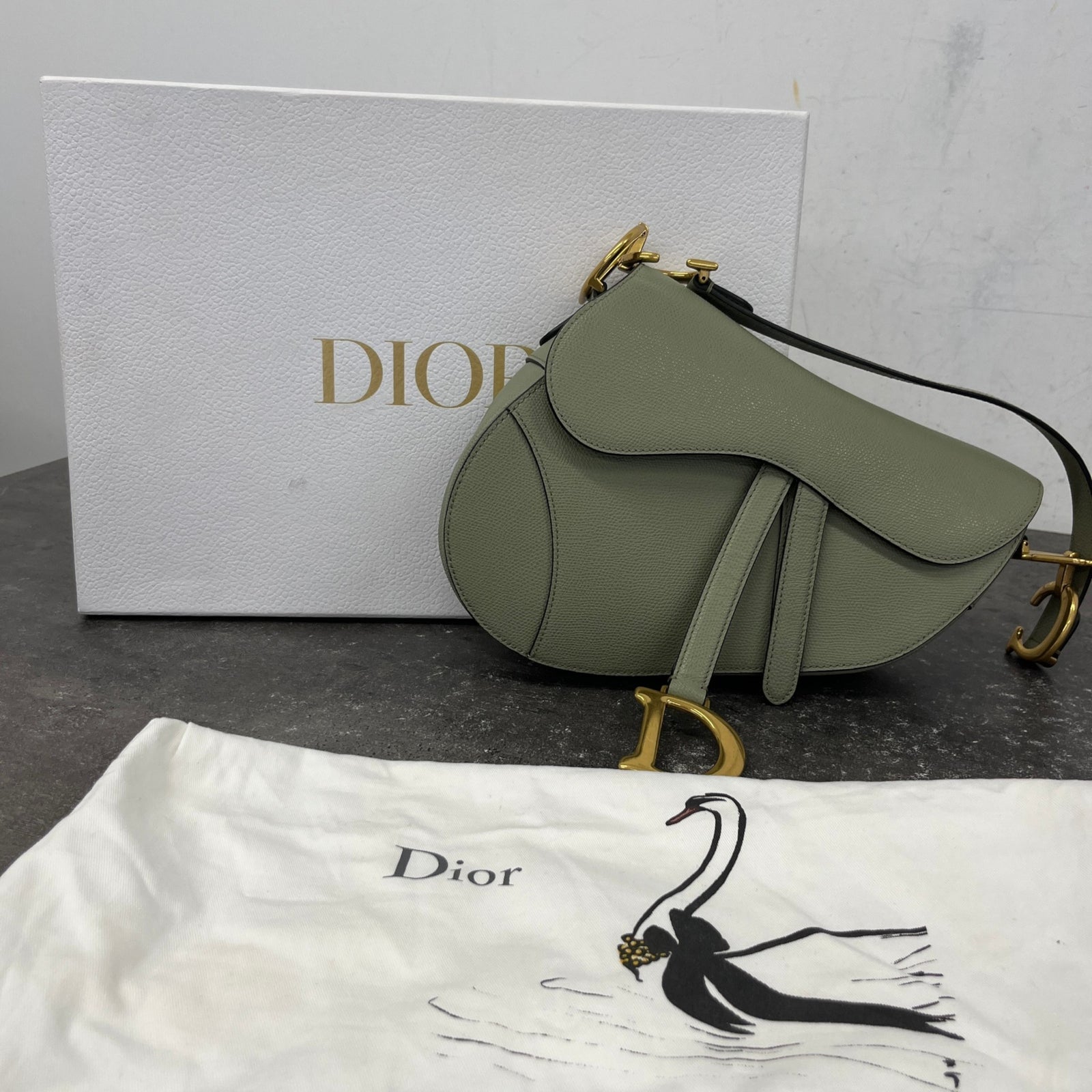 Women's Saddle Handbag Green - Photo 12