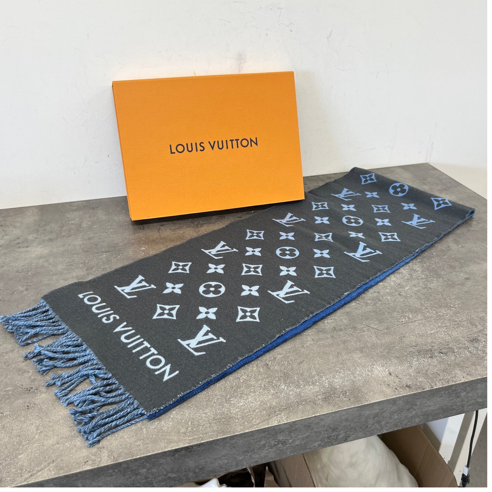 Women's All About Monogram Scarf Blue - Photo 9