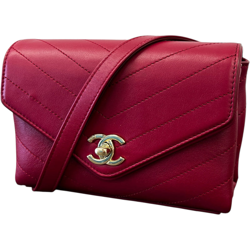 Women's Coco Chevron Flap Bag Red