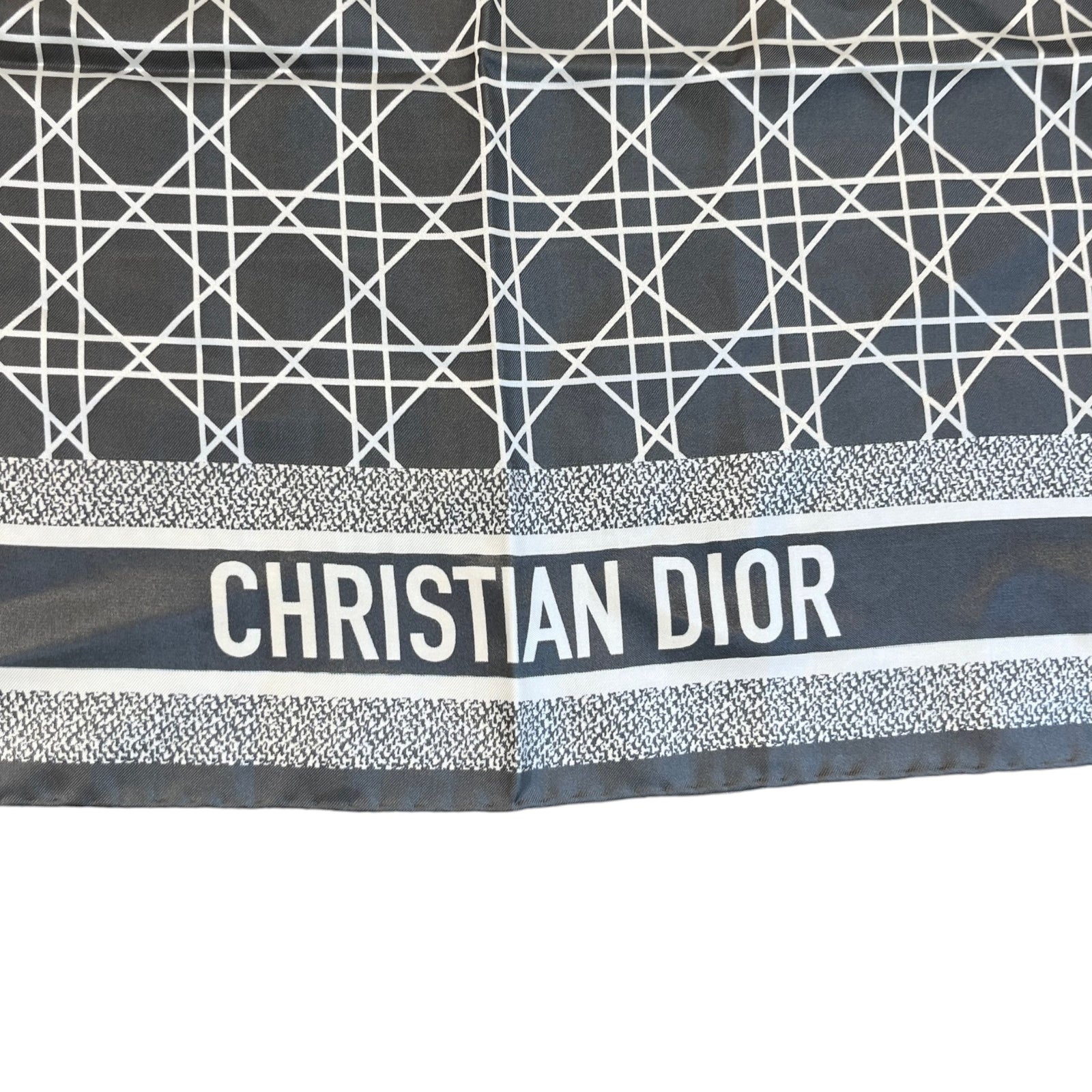 Women's Cannage 90 Square Scarf Grey - Photo 2