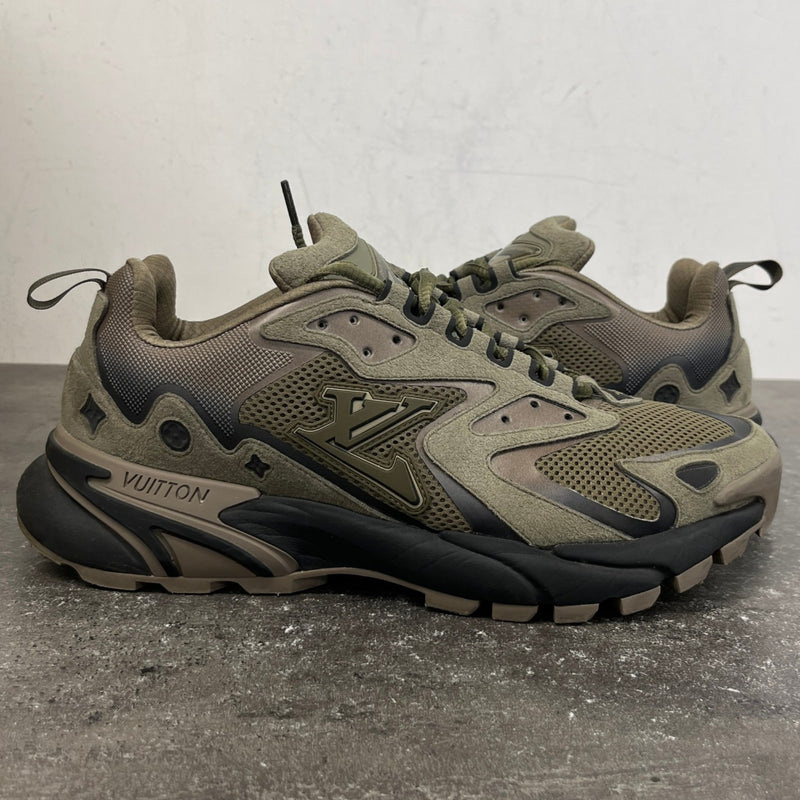 Men's LV Tatic Runner Low Trainers Khaki Size UK 7.5 / EU 41.5
