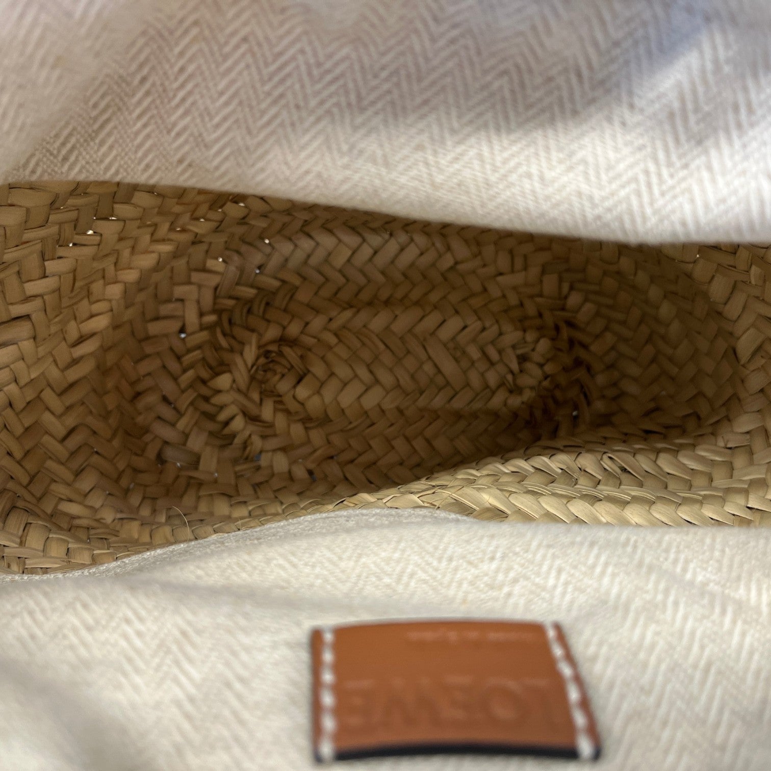 Women's Paula'S Ibiza Woven Drawstring Bucket Bag Beige - Photo 10