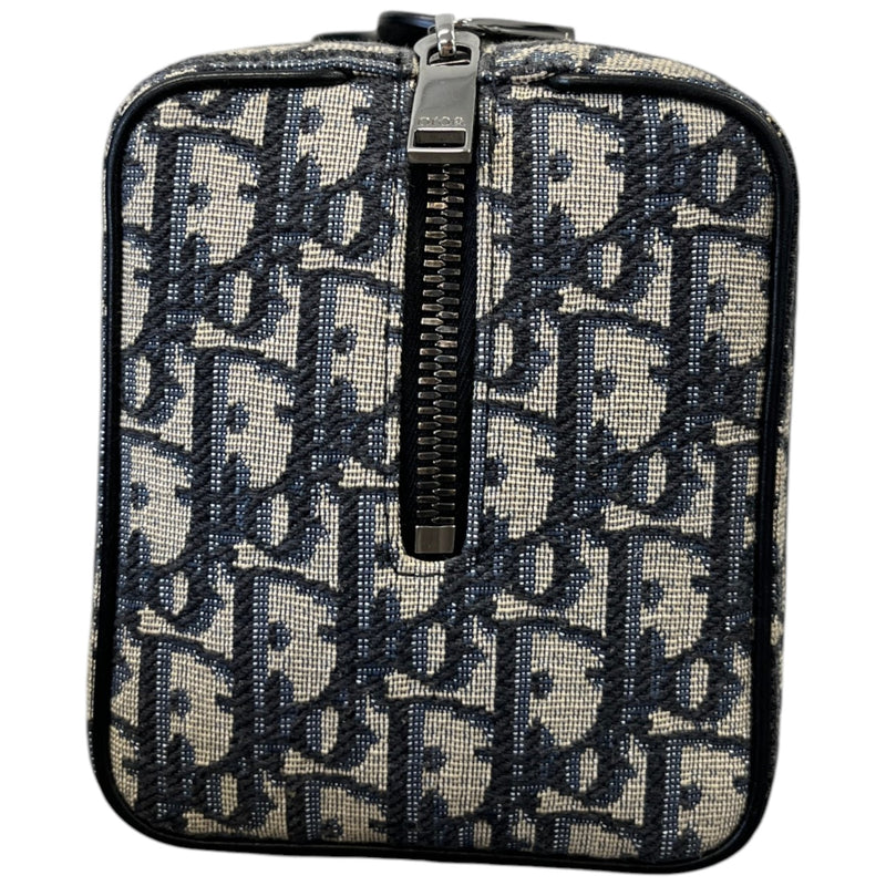Women's Lingot 22 Toiletry Bag Navy