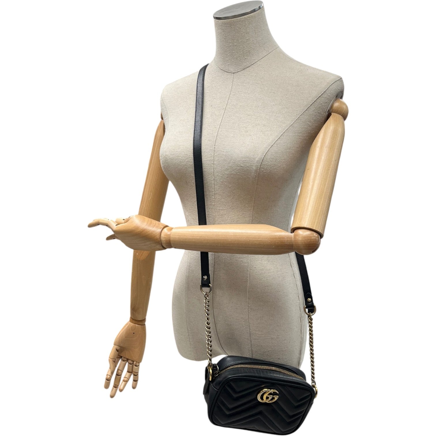Women's Gg Marmont Mini Camera Bag Black - Photo 2