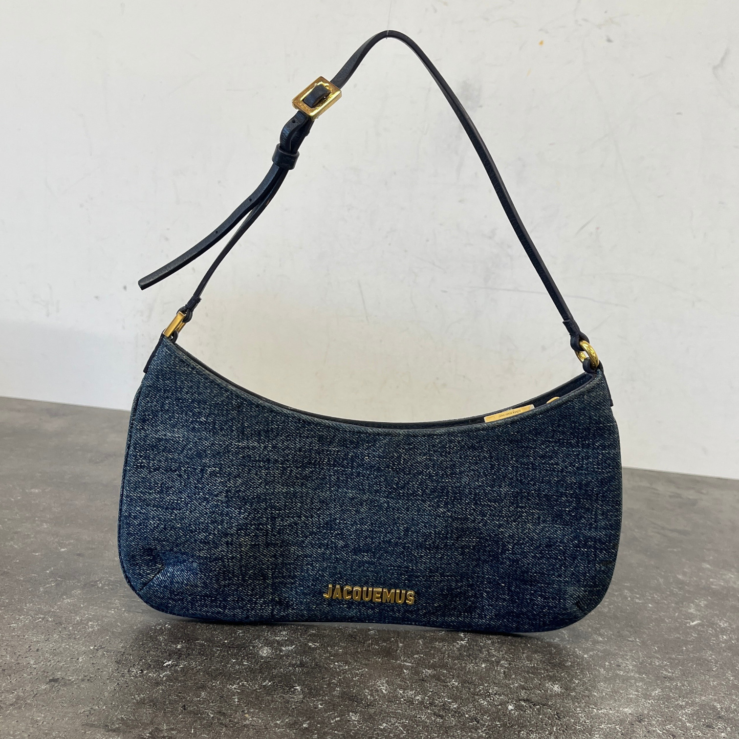 Women's Jacquemus Le Bisou Shoulder Bag Blue - Photo 12