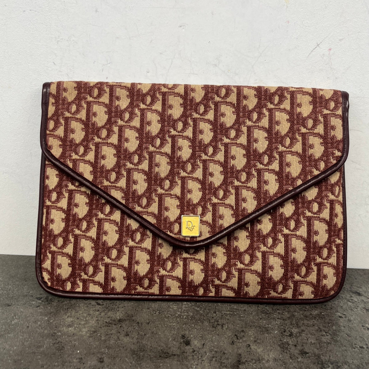 Women's Oblique Monogram Envelope Clutch Burgundy - Photo 11