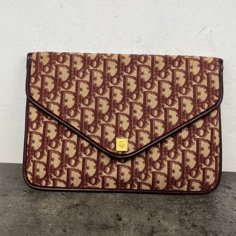 Women's Oblique Monogram Envelope Clutch Burgundy