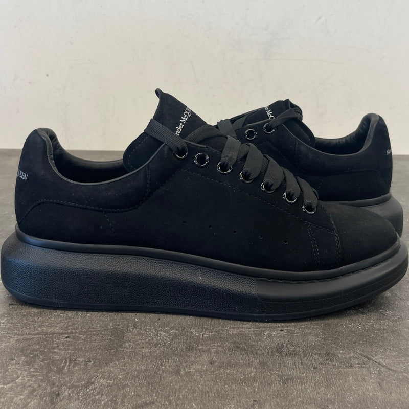 Men's Oversized Low Trainers Black Size UK 10 / EU 44
