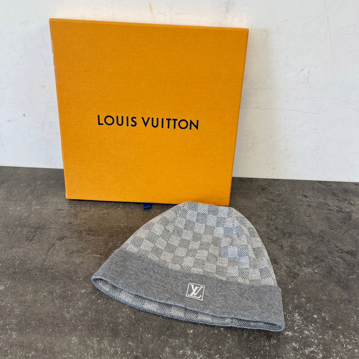 Men's Damier Neo Petit Bucket Hat Grey - Photo 11