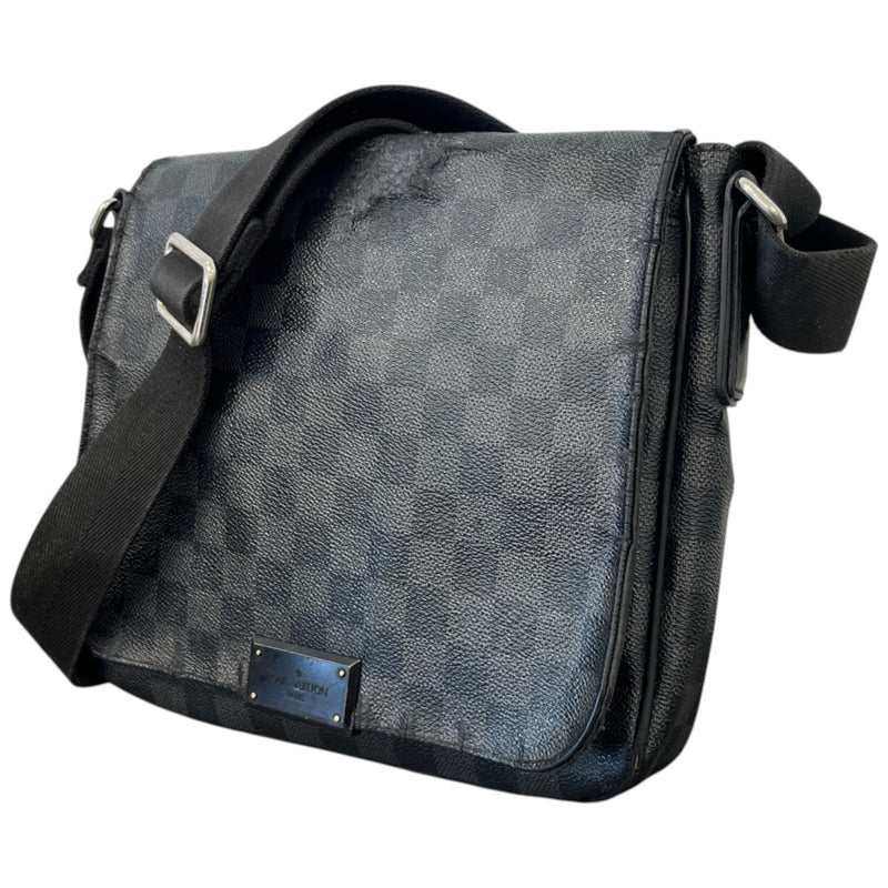 Men's Damier Graphite District Pm Messenger Bag Black