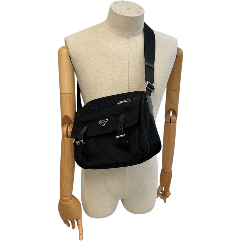 Men's Tessuto Nylon Messenger Bag Black
