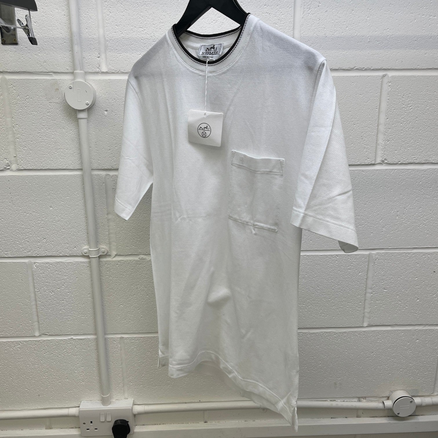Men's Embroidered H Pocket T-Shirt White Size S - Photo 9