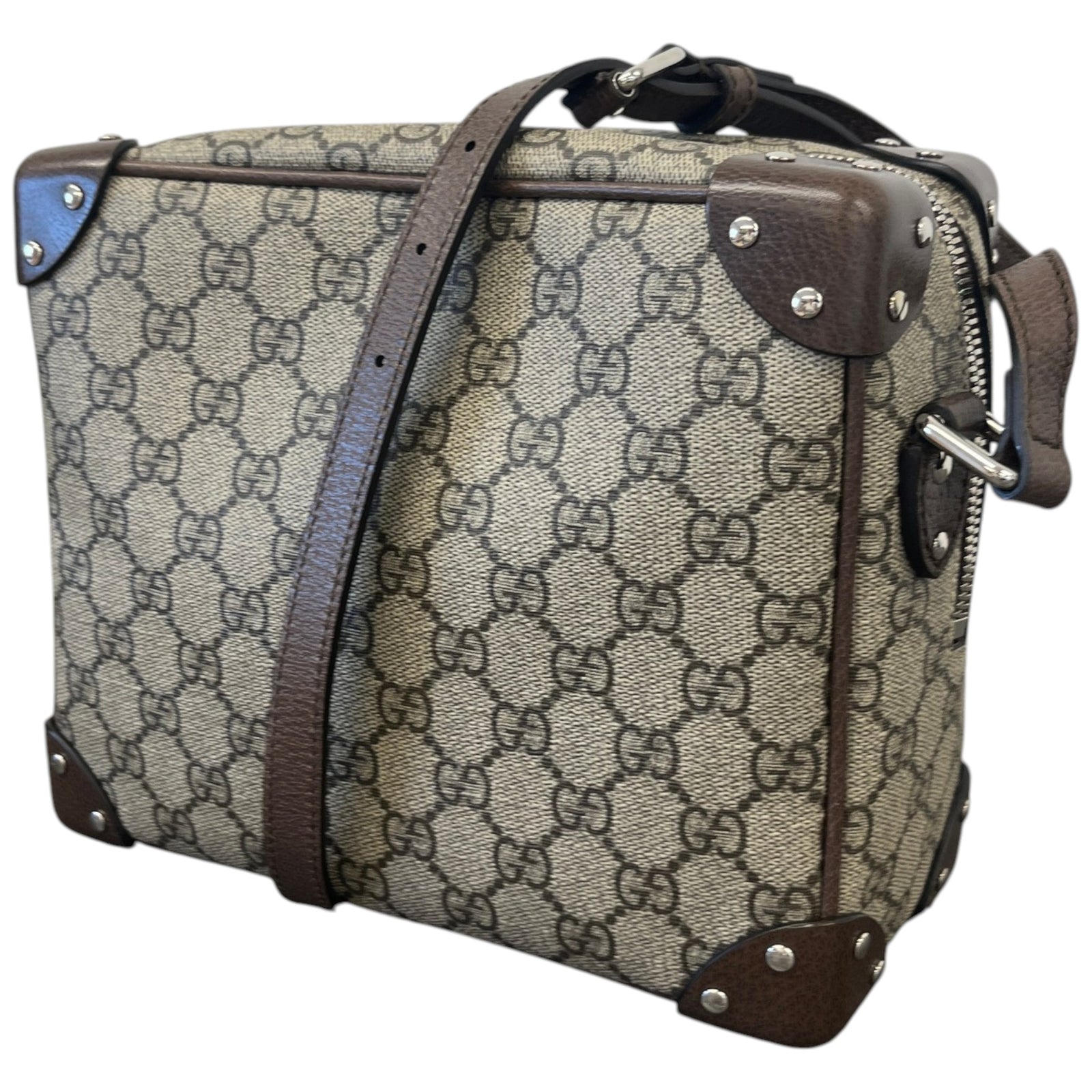 Women's GG Supreme Soft Trunk Crossbody Bag Beige - Photo 5