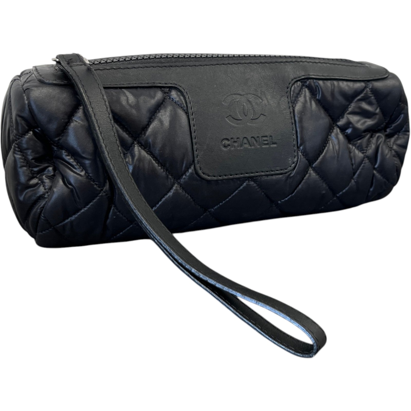 Women's Quilted Coco Cocoon Pouch Black - Photo 3