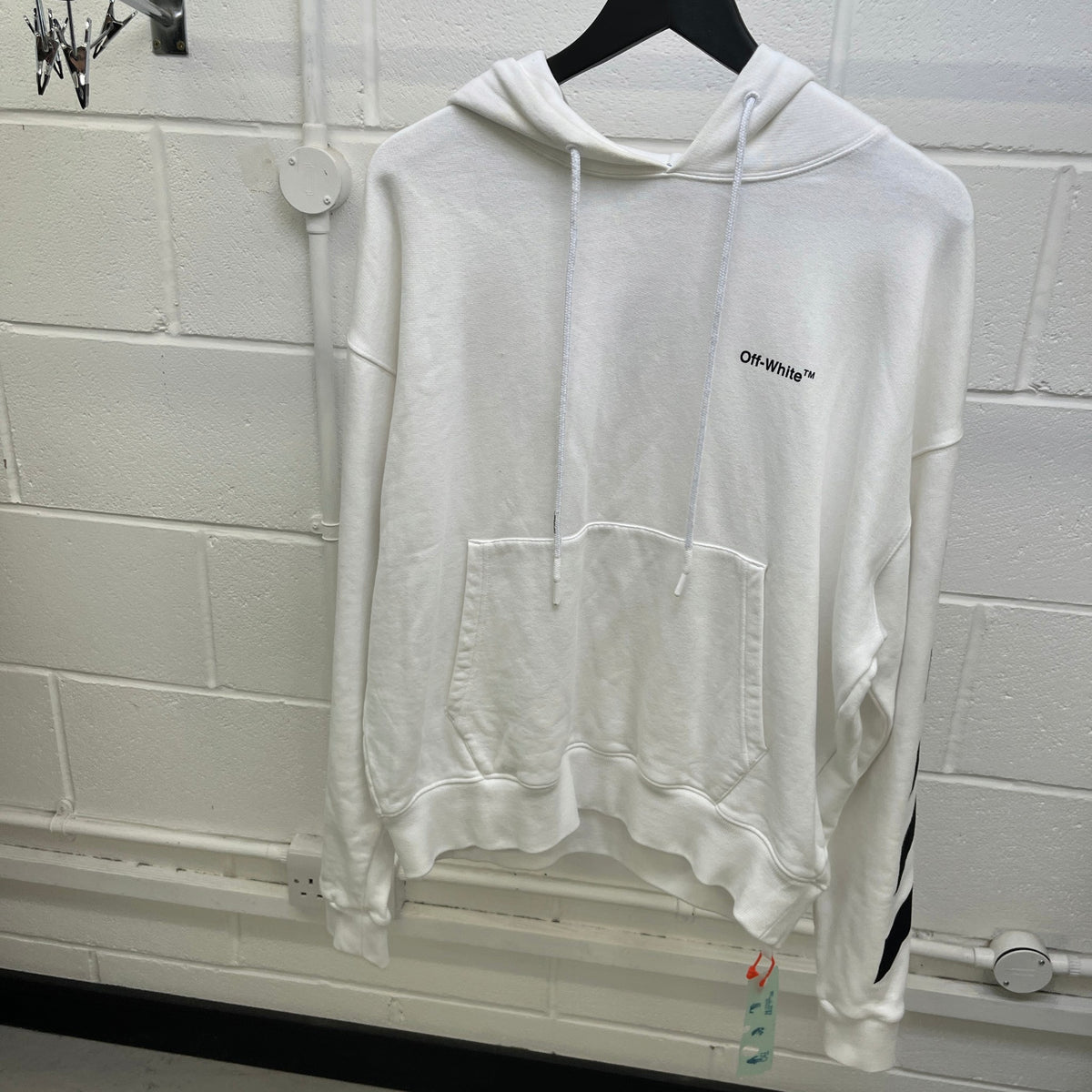 Men's Diagonal Arrow Hoodie White Size M - Photo 7