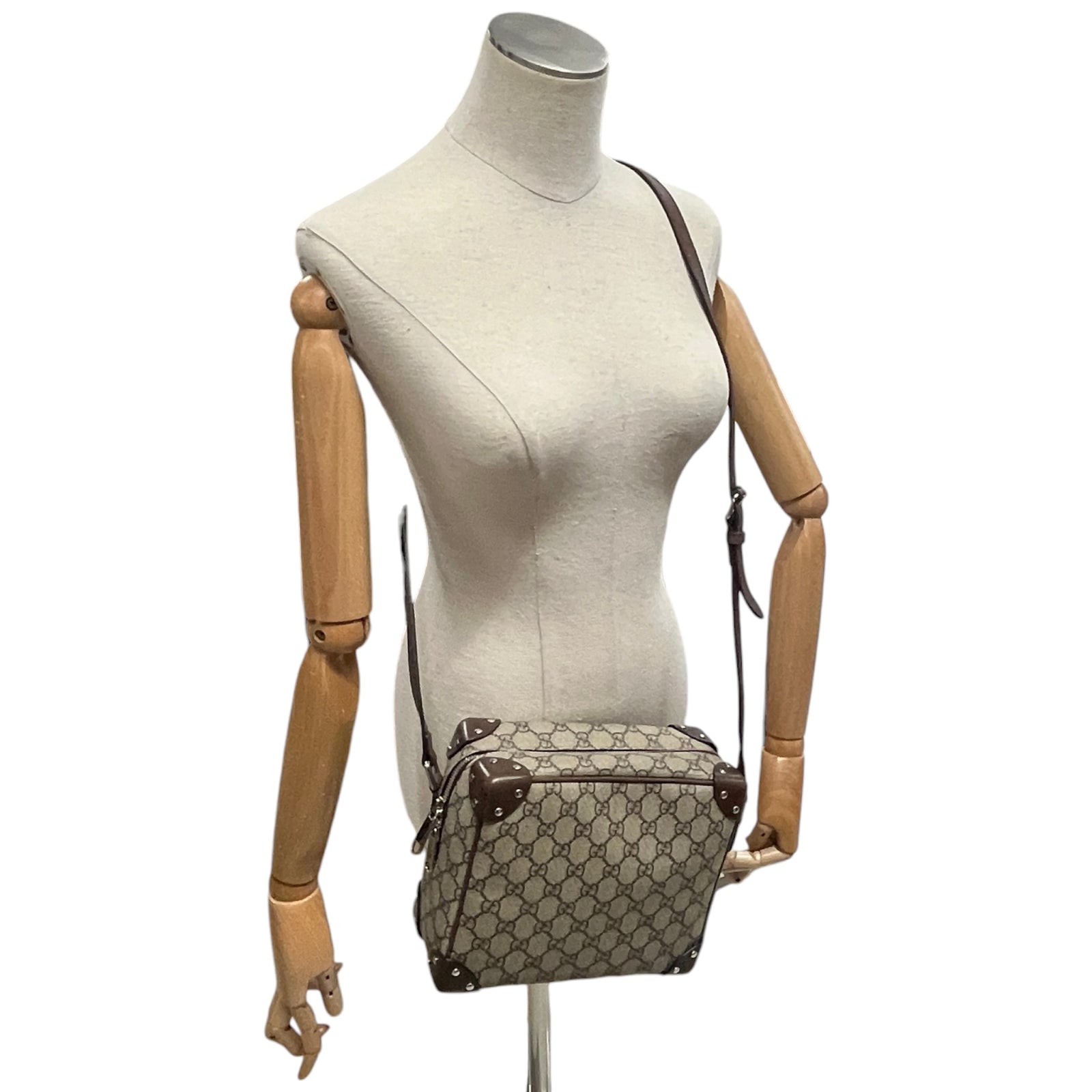 Women's GG Supreme Soft Trunk Crossbody Bag Beige - Photo 2
