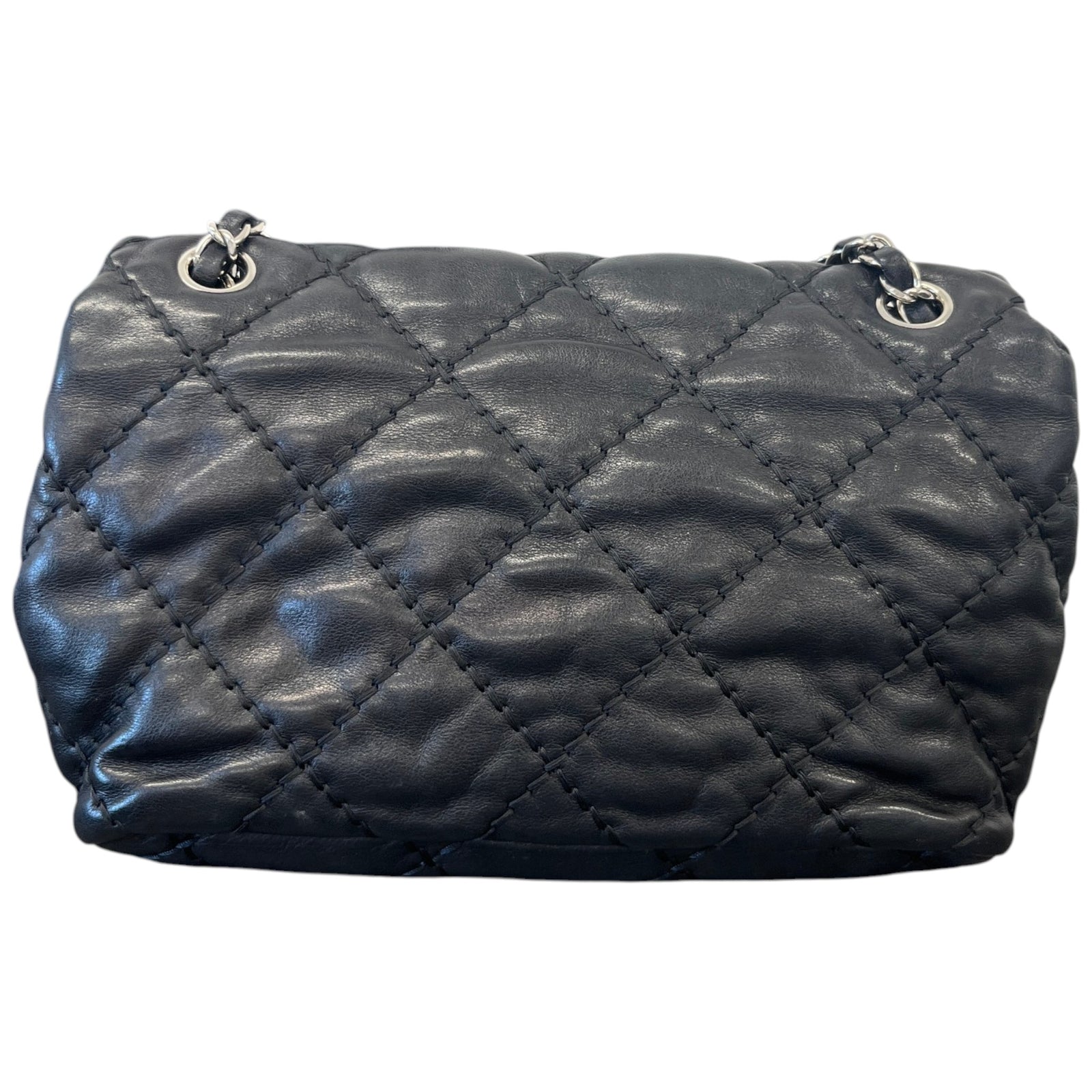 Women's Love Me Tender Small Flap Handbag Black - Photo 3