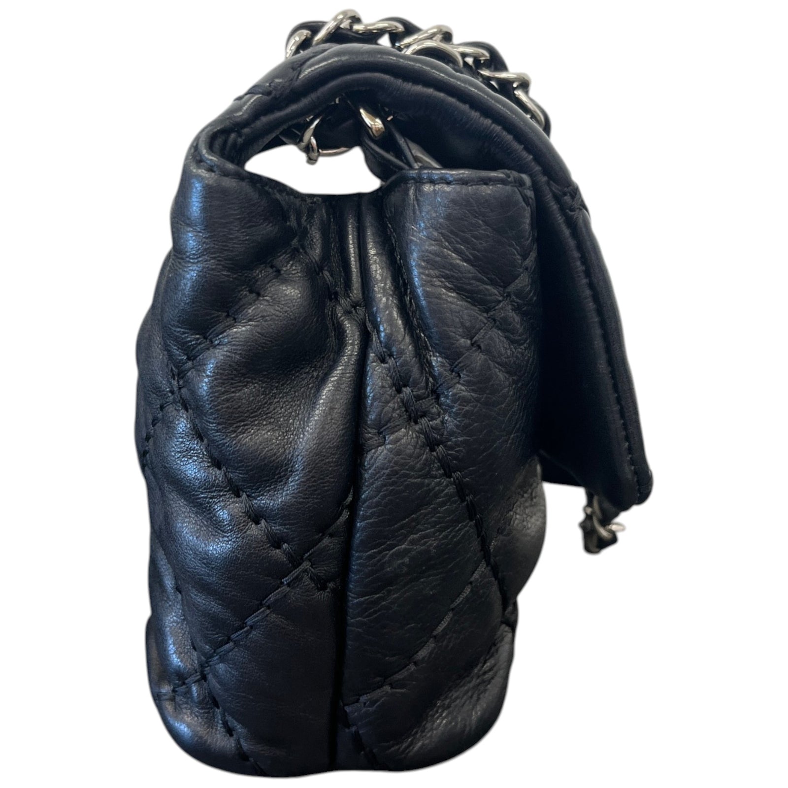 Women's Love Me Tender Small Flap Handbag Black - Photo 6