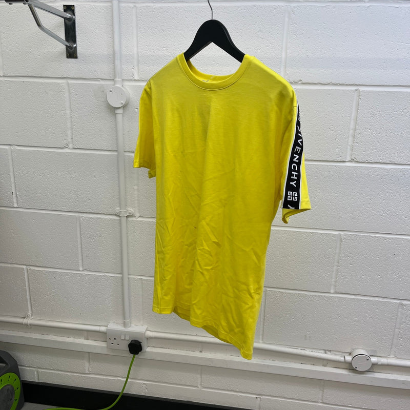 Men's Logo Tape Shoulder T-Shirt Yellow Size M