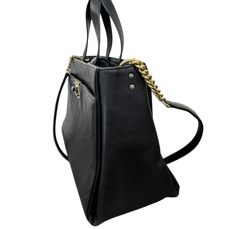 Women's Straight Lines Tote Large Handbag Black