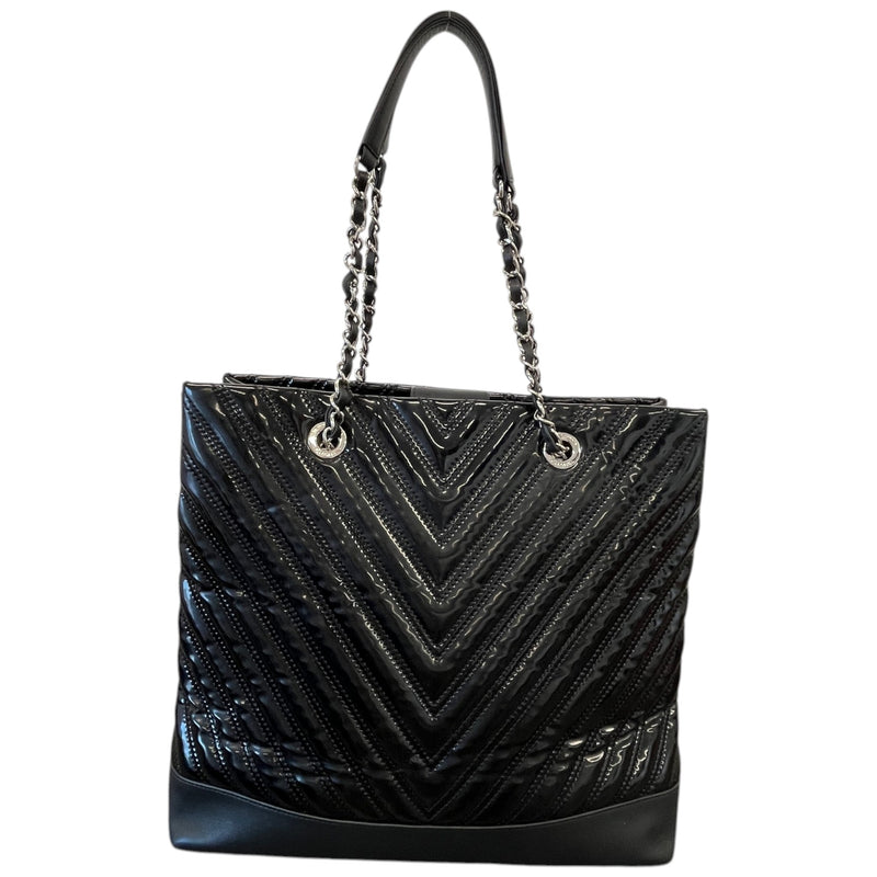 Women's Chevron Handbag Black