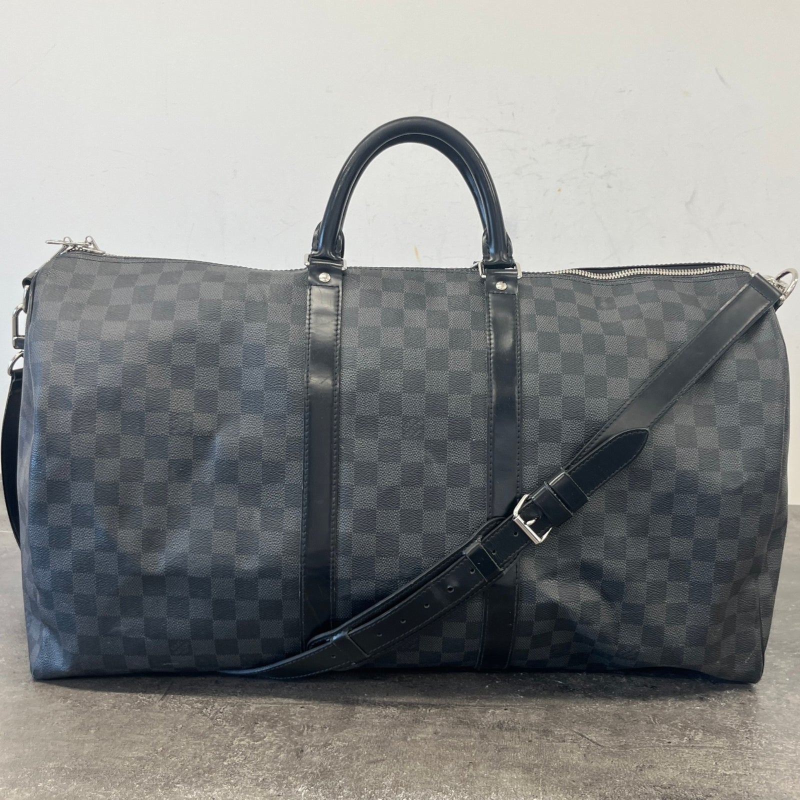 Men's Damier Graphite Keepall 55 Bandoulière Bag Black - Photo 14