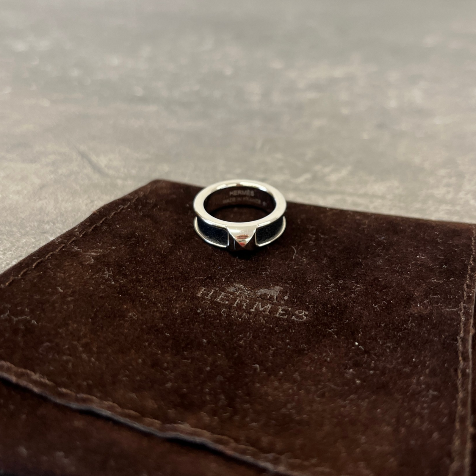 Athena Simple Stud Ring Silver - Photo 6