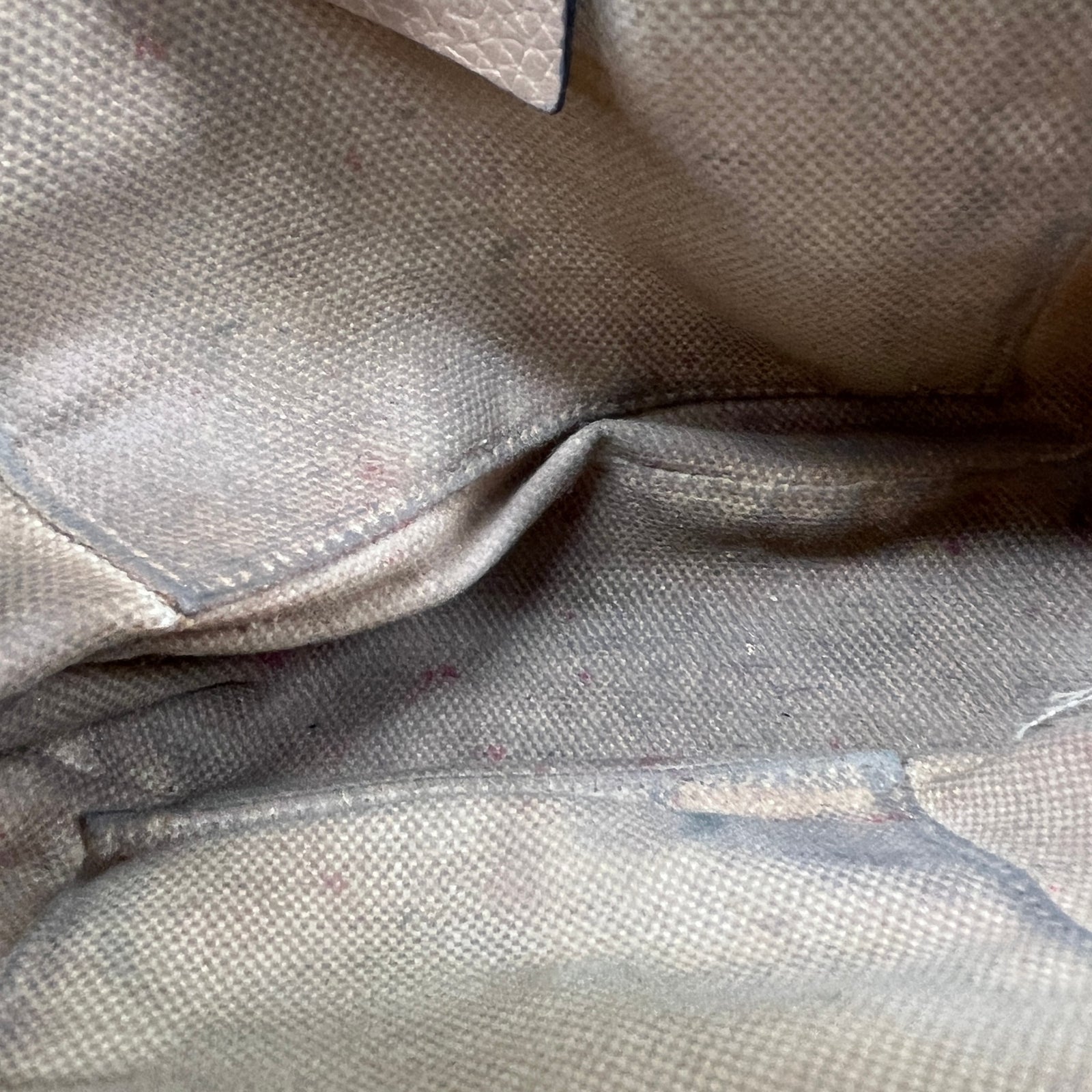 Women's Small Soho Disco Messenger Bag Beige - Photo 9
