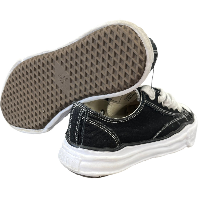 Men's Peterson Low Trainers Black Size UK 7 / EU 41
