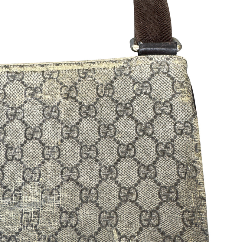 Men's Gg Supreme Messenger Bag Beige