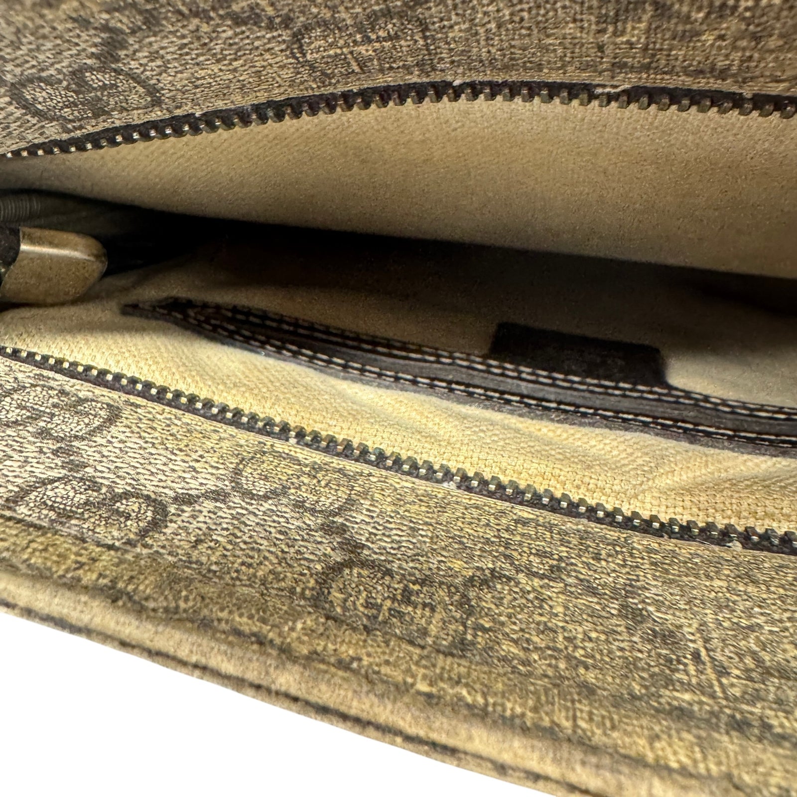 Men's Gg Supreme Messenger Bag Beige - Photo 10