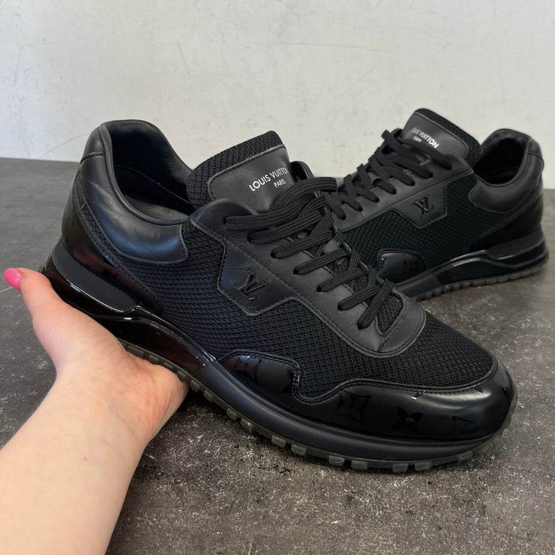 Men's Run Away Low Trainers Black Size EU 42 / UK 8