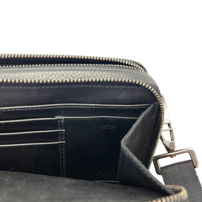 Men's Oblique Zipped Pouch Messenger Bag Beige