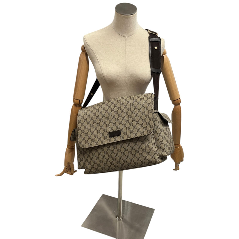 Women's GG Supreme Large Changing Bag Beige