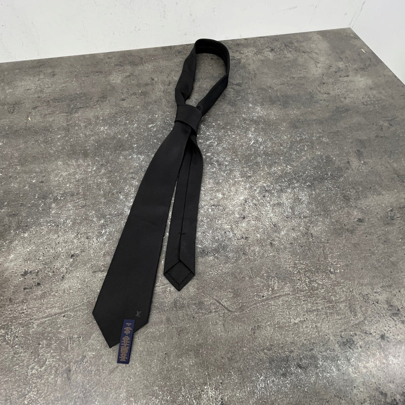 Men's LV Tie Black