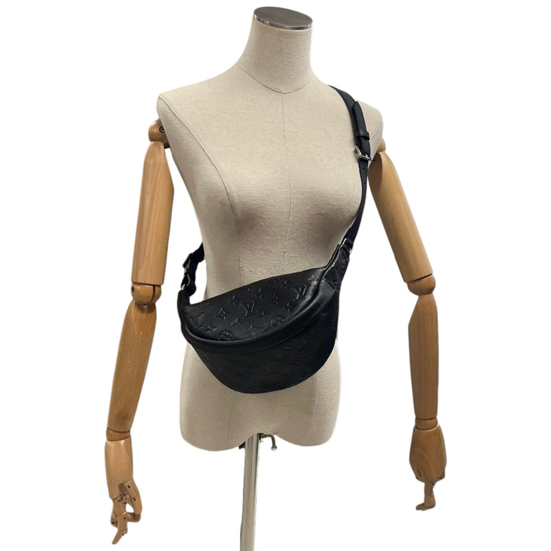 Men's Monogram Shadow Discovery PM Bag Black
