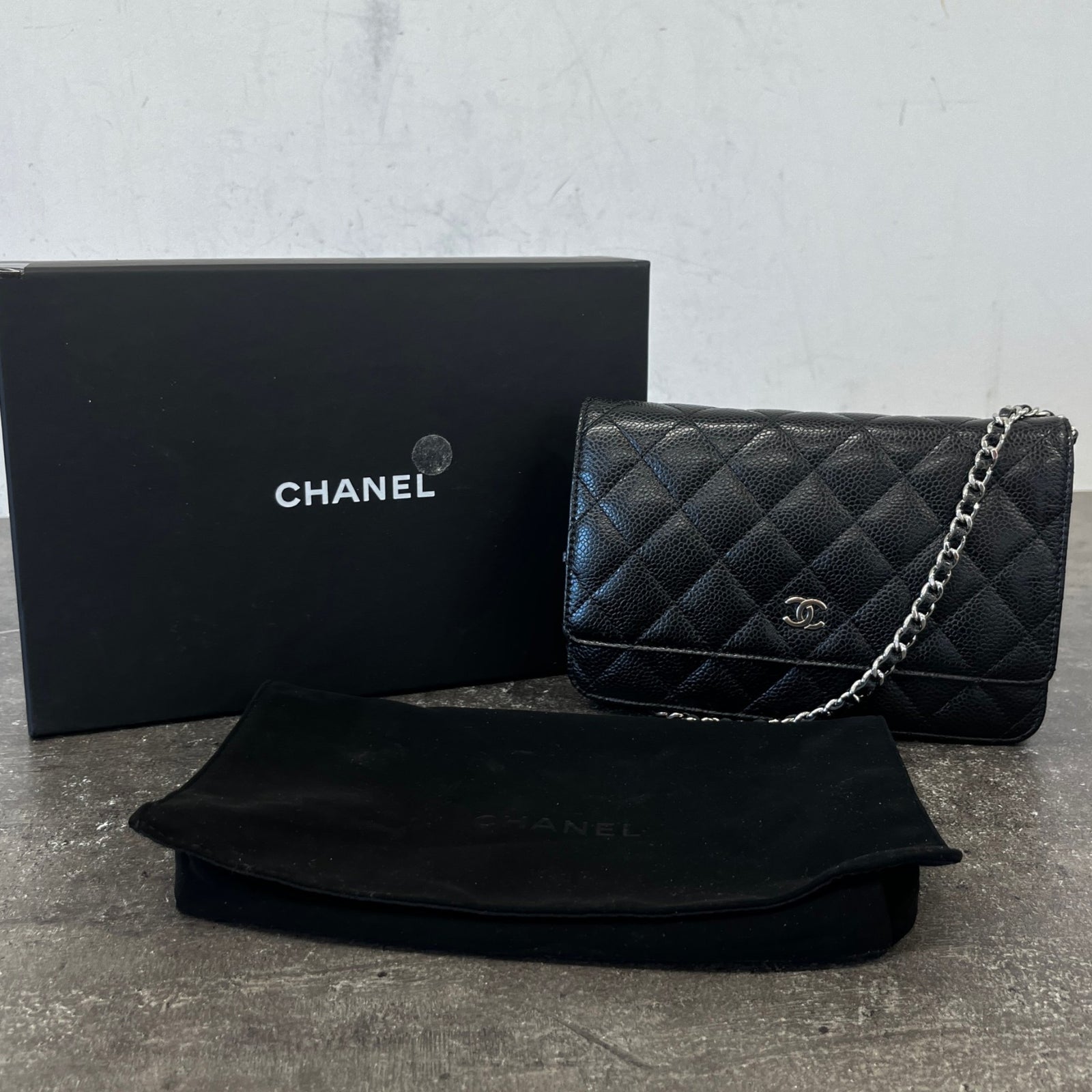 Women's Wallet On Chain Caviar Woc Bag Black - Photo 14