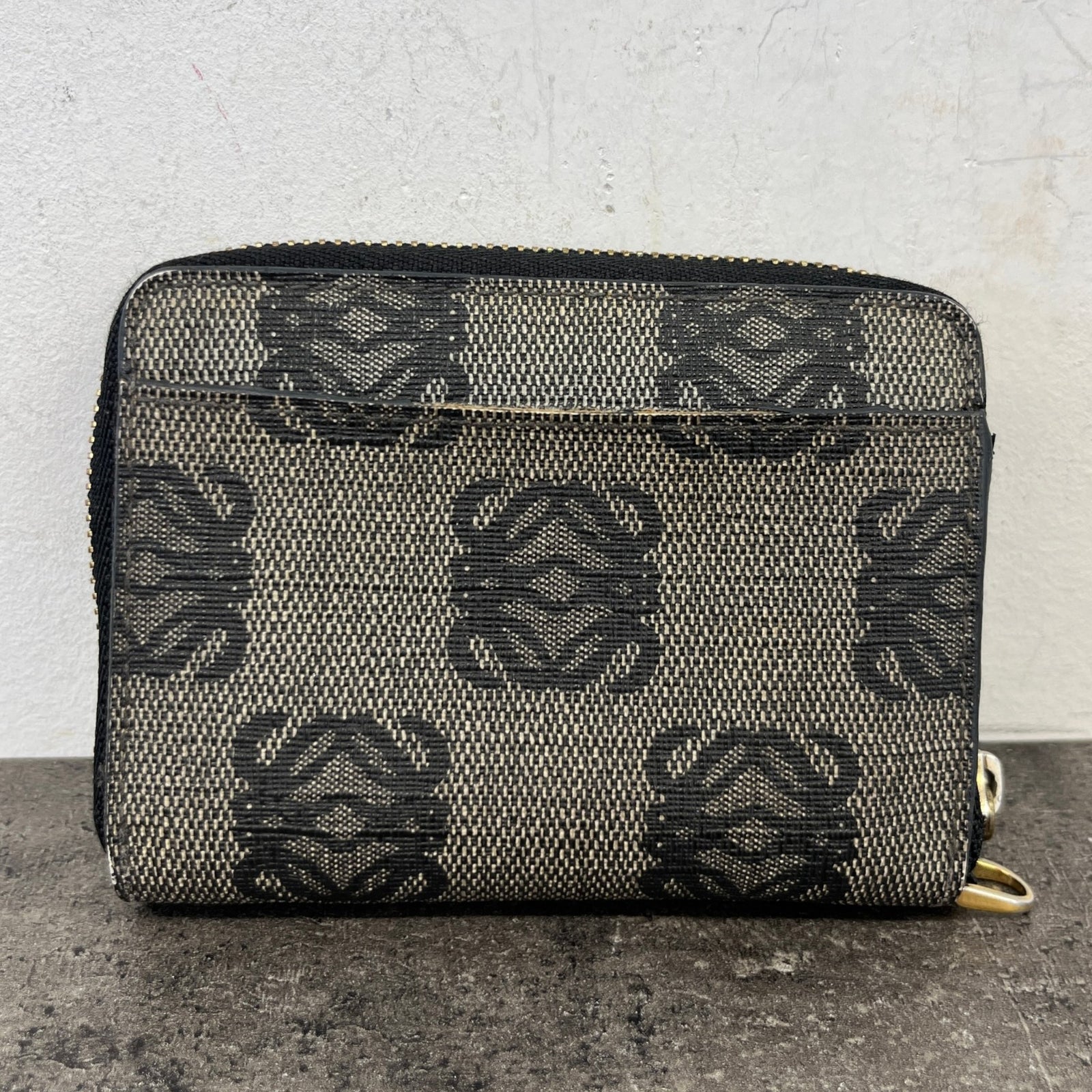 Women's Anagram Jacquard Canvas Wallet Grey - Photo 11