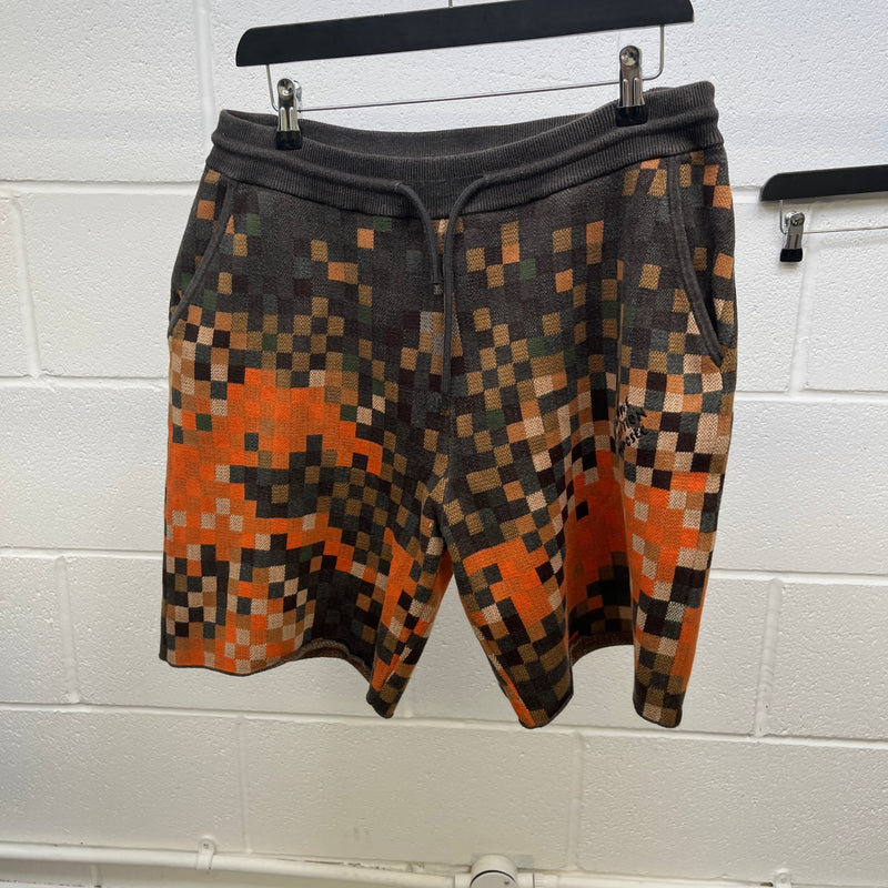 Men's Damouflage Shorts Burnt Orange Size XL / W36