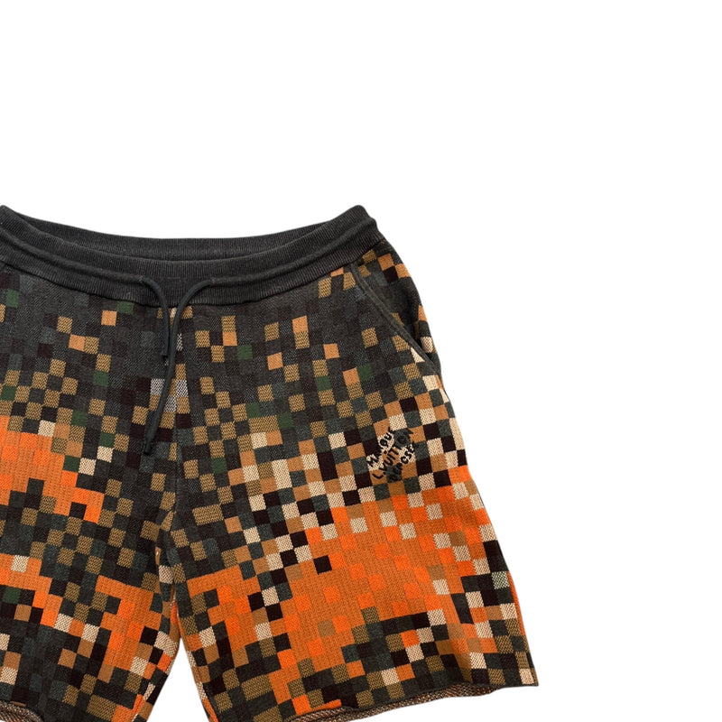 Men's Damouflage Shorts Burnt Orange Size XL / W36