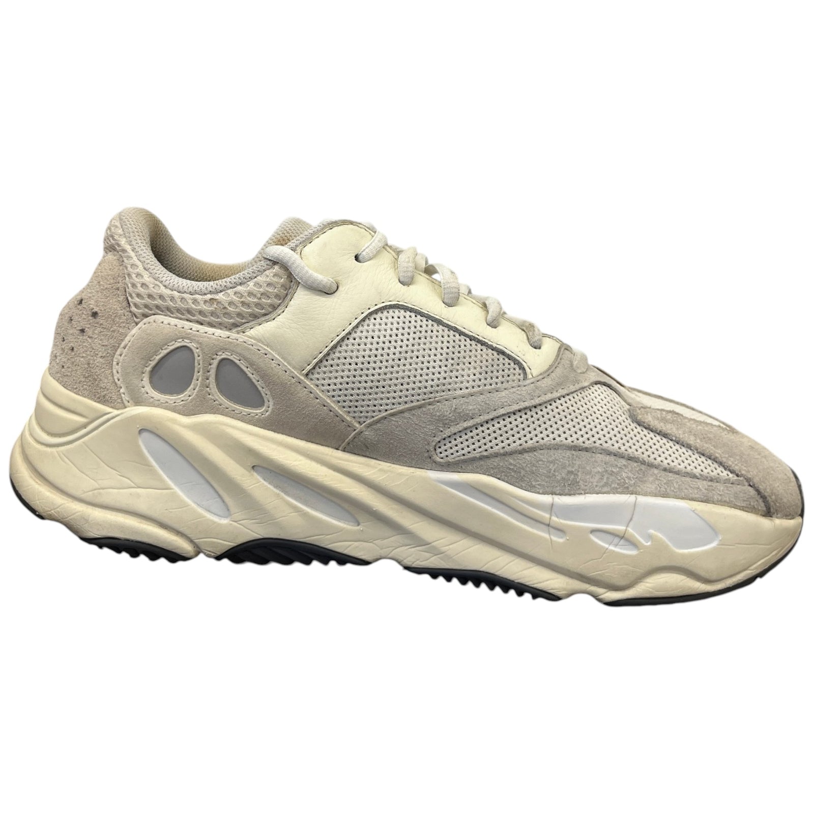 Men's Boost 700 Analog Low Trainers Cream Size EU 43.5 / UK 9.5 - Photo 4