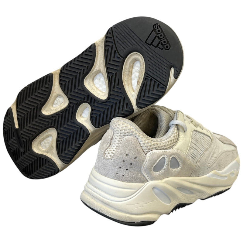 Men's Boost 700 Analog Low Trainers Cream Size EU 43.5 / UK 9.5