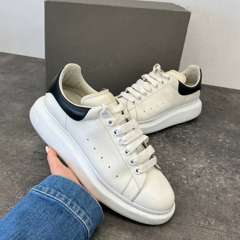 Men's Oversized Low Trainers White Size EU 42 / UK 8